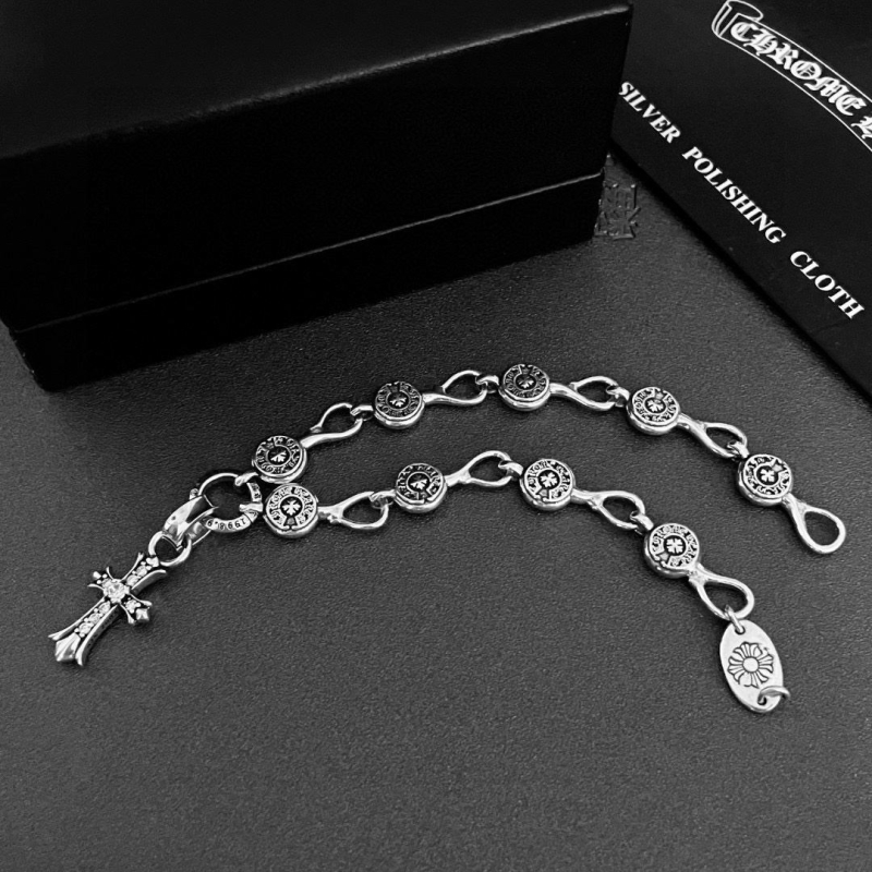 Ch*0me He**ts bracelets